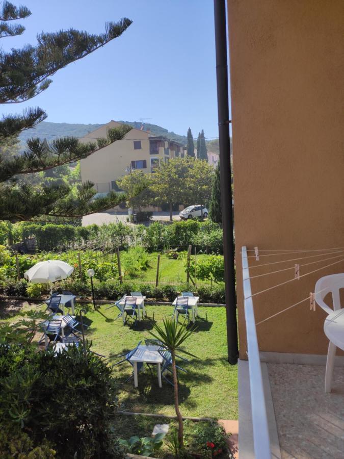 Hotel Imperia Marciana Marina  Extérieur photo